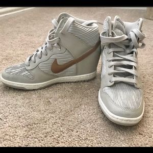 Nike Women’s Wedge Sneakers. Excellent Shape.